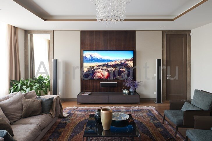 Ремонт квартиры на Академика Королева - плазменный телевизор в интерьере